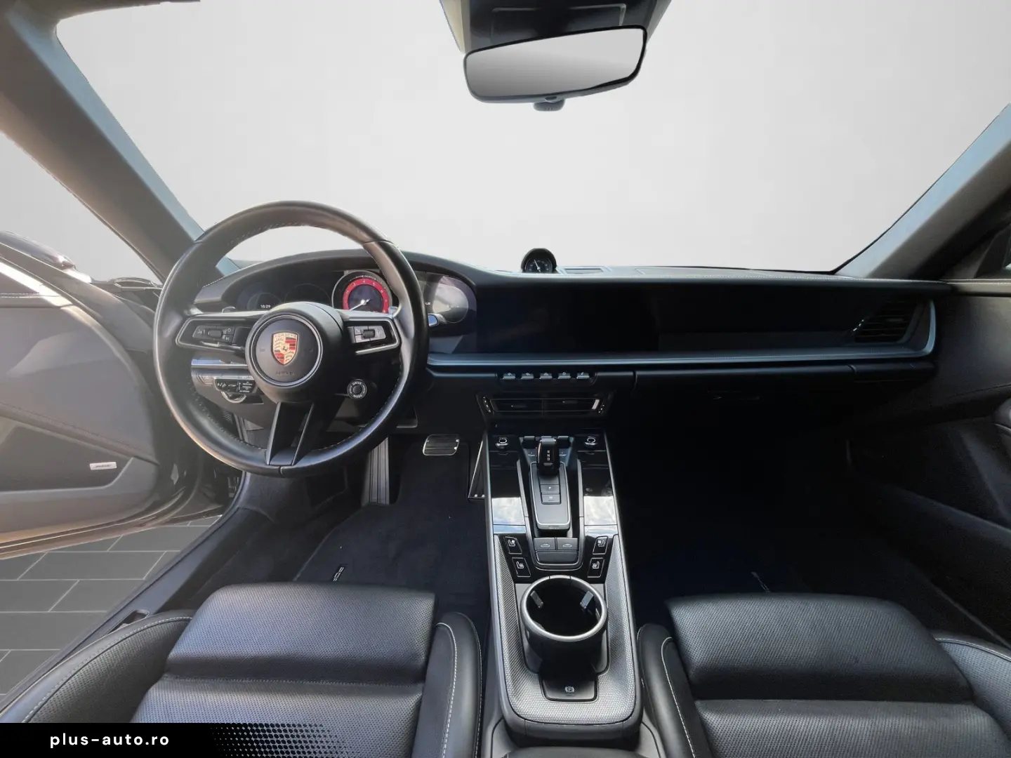 PORSCHE 911 2023 — imagine 9