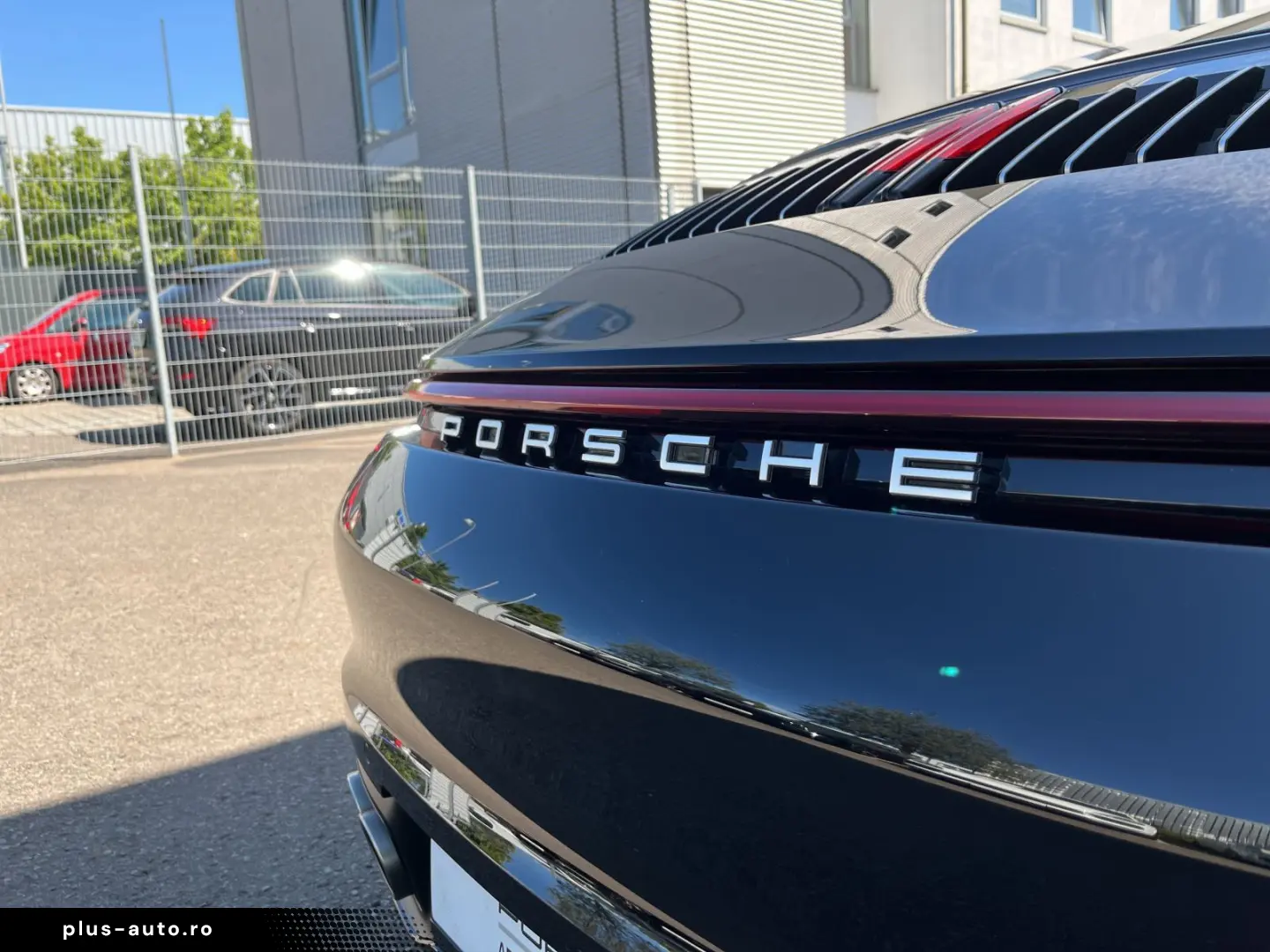 PORSCHE 911 2023 — imagine 18