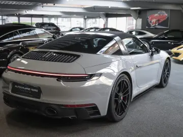 PORSCHE 911 Targa 4 GTS Sitzlüftung   BOSE   Matrix LED