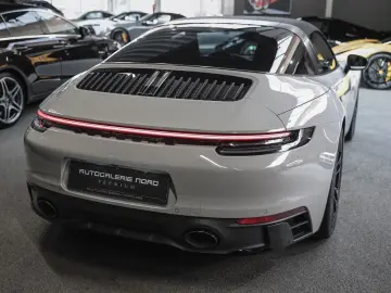 PORSCHE 911 Targa 4 GTS Sitzlüftung   BOSE   Matrix LED