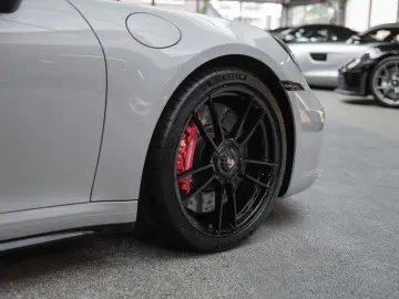 PORSCHE 911 Targa 4 GTS Sitzlüftung   BOSE   Matrix LED