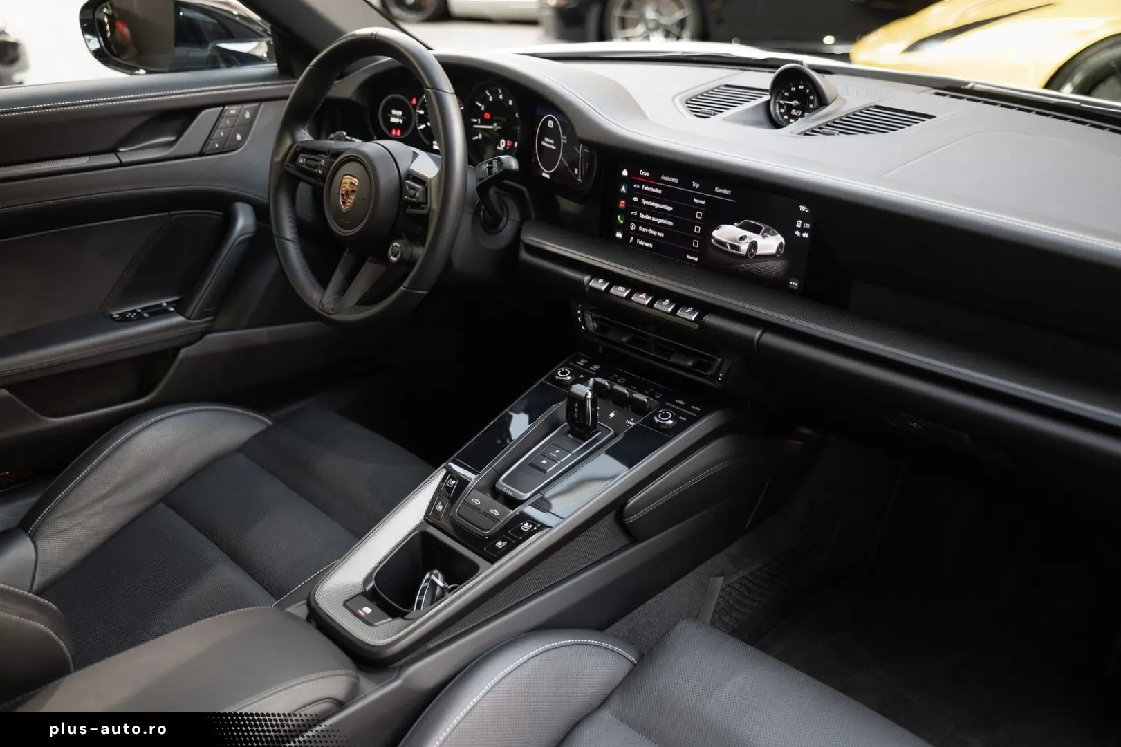 PORSCHE 911 2023 — imagine 17