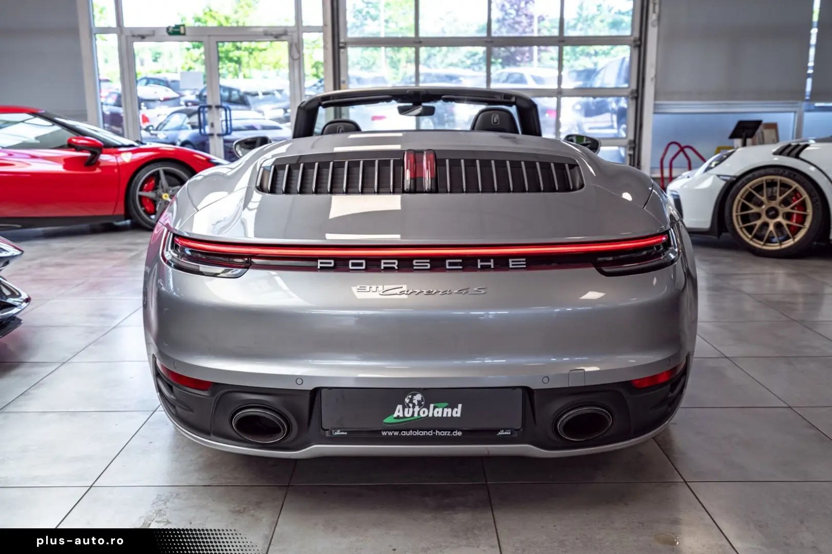 PORSCHE 911 2022 — imagine 8