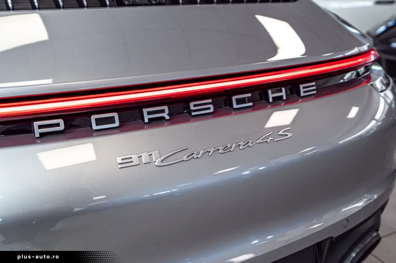 PORSCHE 911 2022 — imagine 18