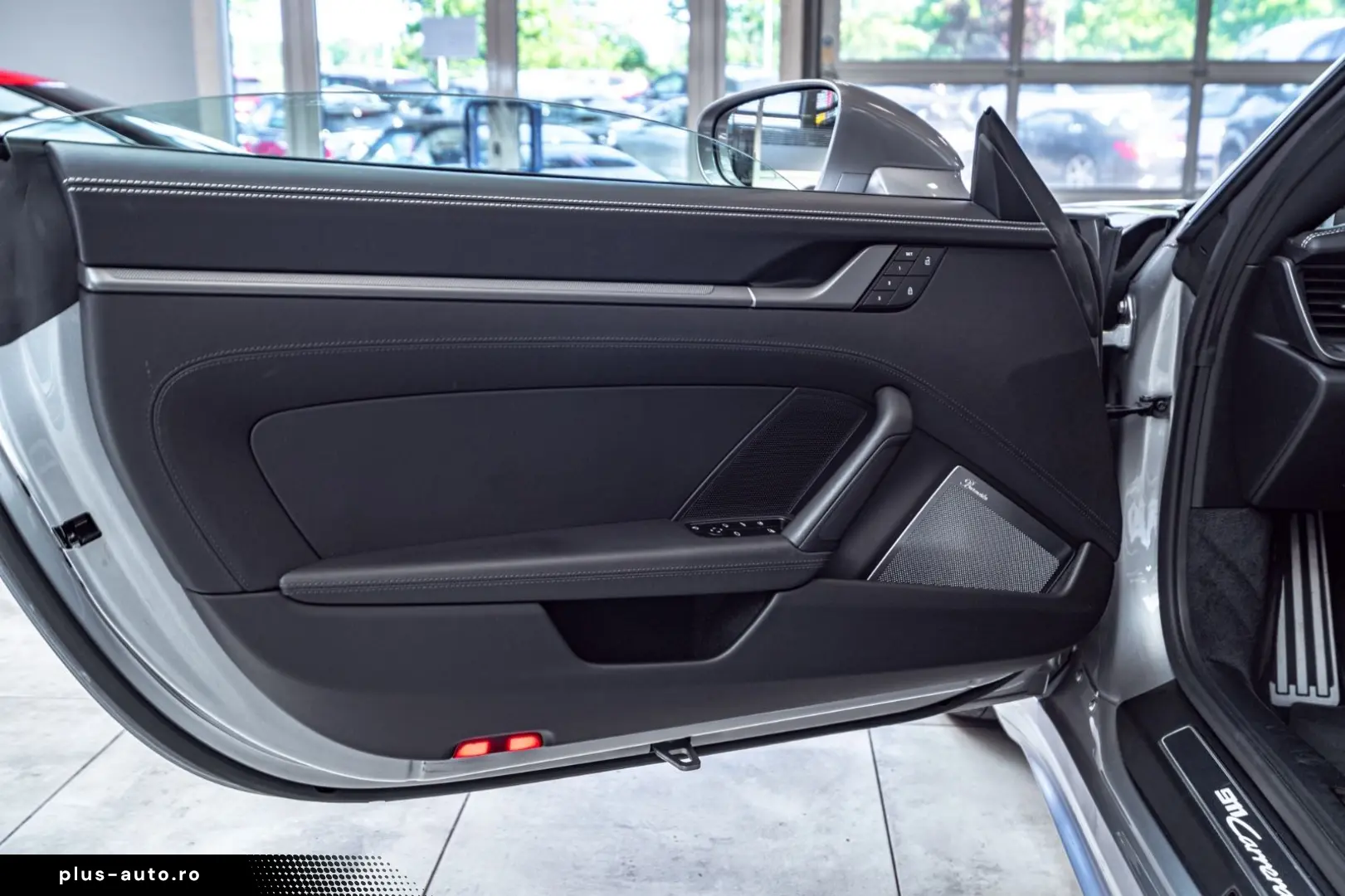 PORSCHE 911 2022 — imagine 23