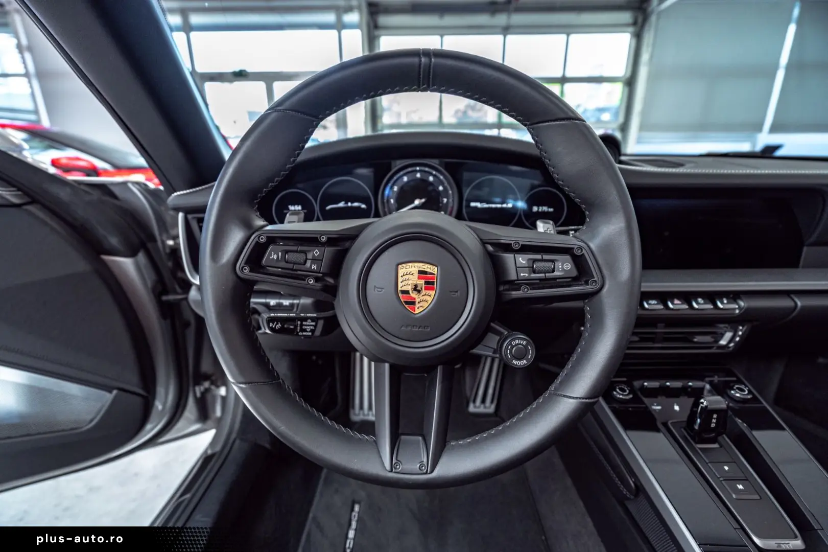 PORSCHE 911 2022 — imagine 32