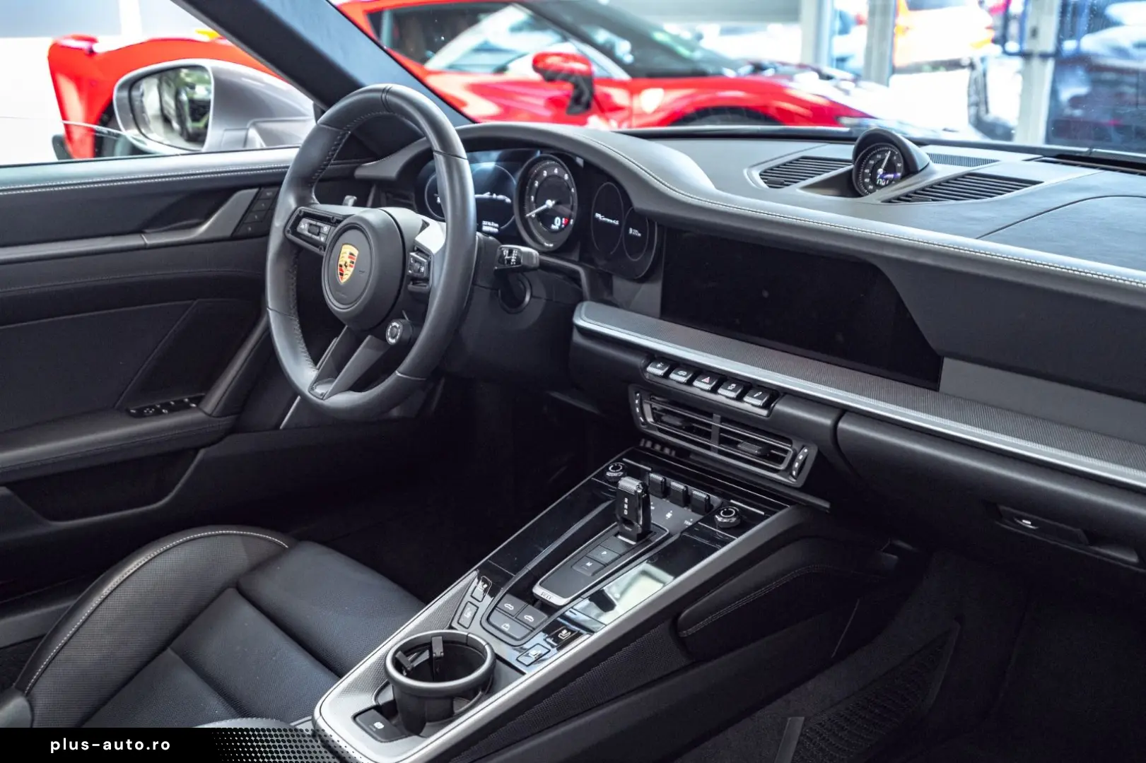 PORSCHE 911 2022 — imagine 33