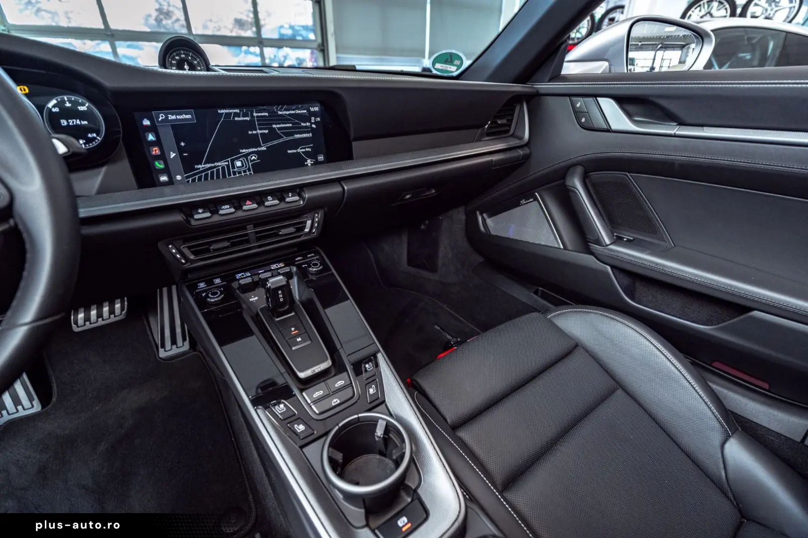PORSCHE 911 2022 — imagine 39