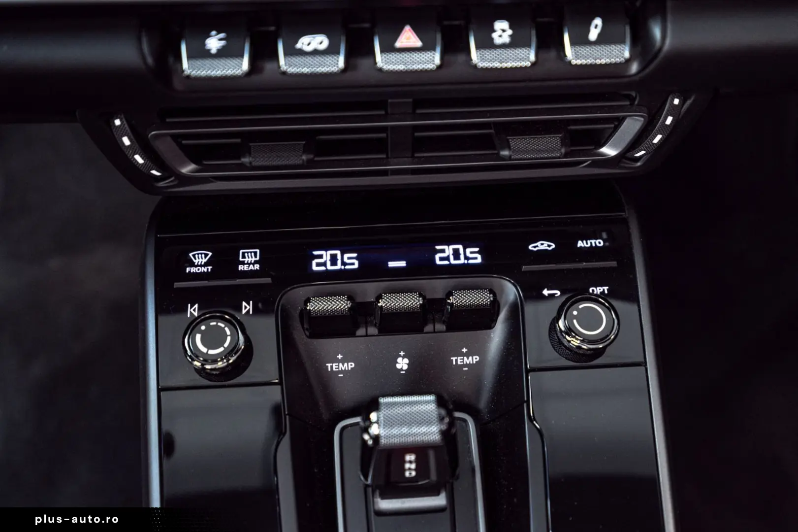 PORSCHE 911 2022 — imagine 45
