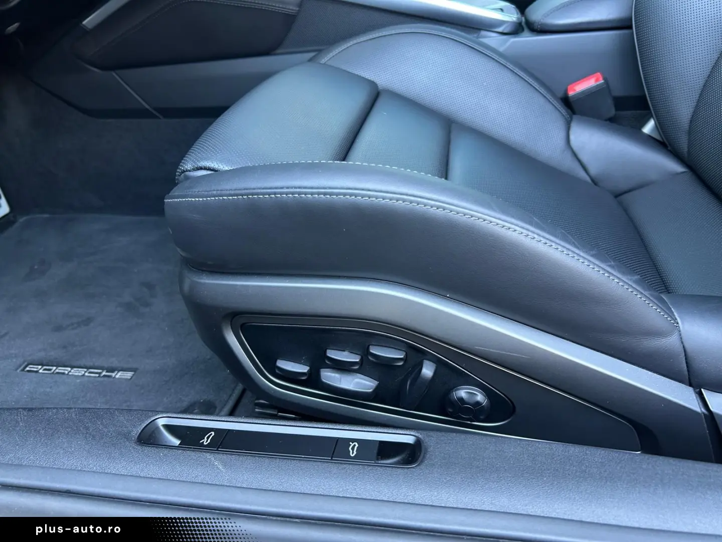 PORSCHE 911 2023 — imagine 12