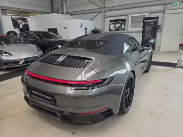 PORSCHE 992 GTS Cabriolet Bose Lift Allradlenkung  1250€
