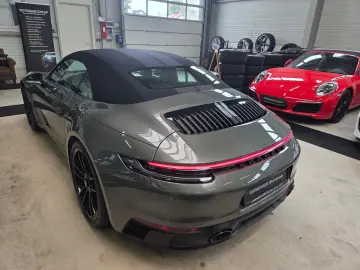PORSCHE 992 GTS Cabriolet Bose Lift Allradlenkung  1250€