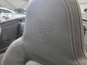 PORSCHE 992 GTS Cabriolet Bose Lift Allradlenkung  1250€