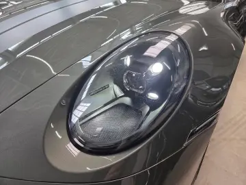 PORSCHE 992 GTS Cabriolet Bose Lift Allradlenkung  1250€