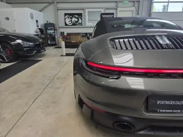 PORSCHE 992 GTS Cabriolet Bose Lift Allradlenkung  1250€