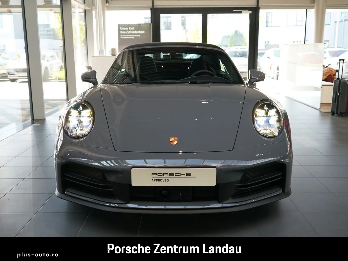 PORSCHE 911 2025 — imagine 5