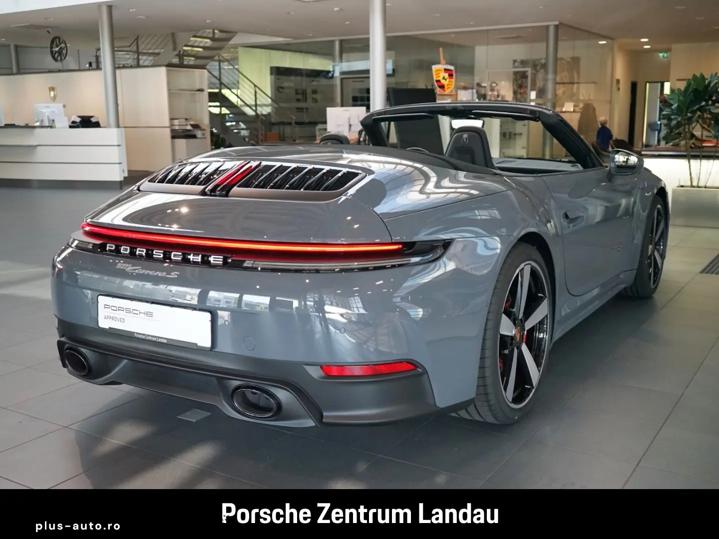 PORSCHE 911 2025 — imagine 16