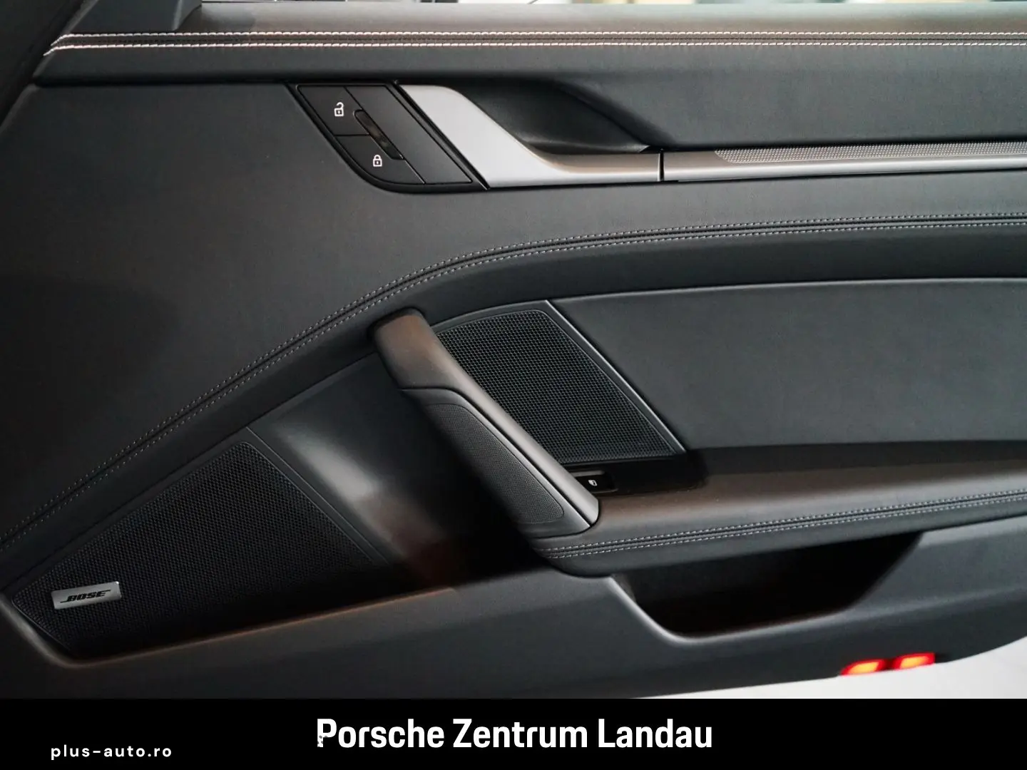 PORSCHE 911 2025 — imagine 32