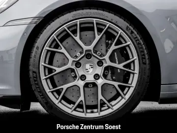 PORSCHE 992 .2 Carrera S PASM PCCB HD-Matrix LED BOSE