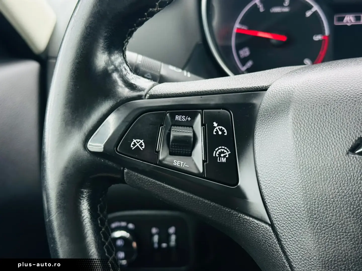 OPEL Zafira 2017 — imagine 32