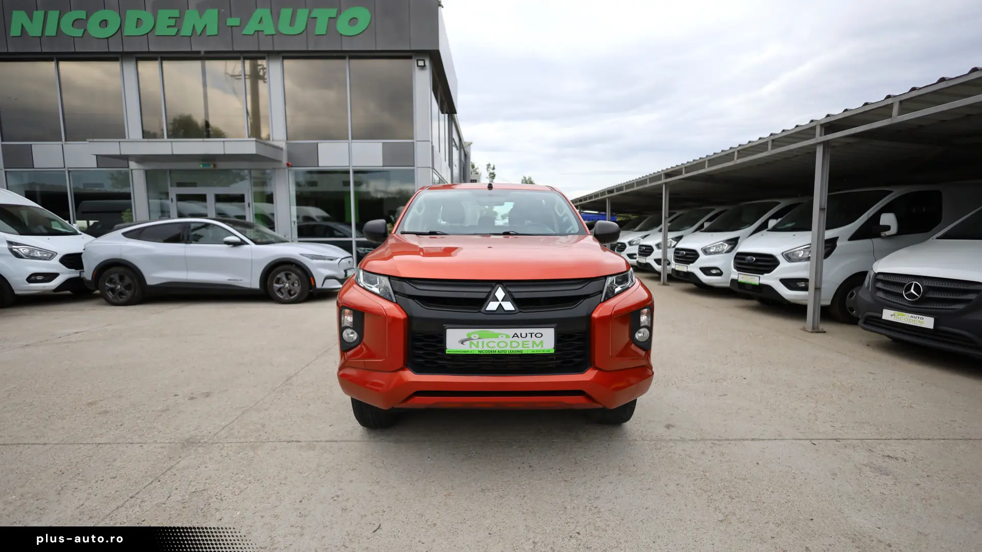 Mitsubishi L200 2.2DI-D 150HP 4x4 Cabina Dubla