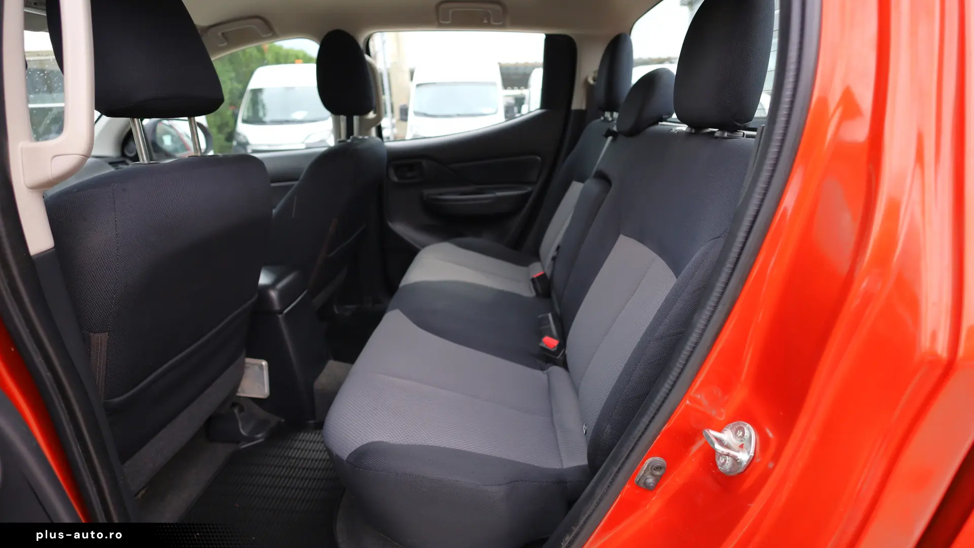 Mitsubishi L200 2.2DI-D 150HP 4x4 Cabina Dubla