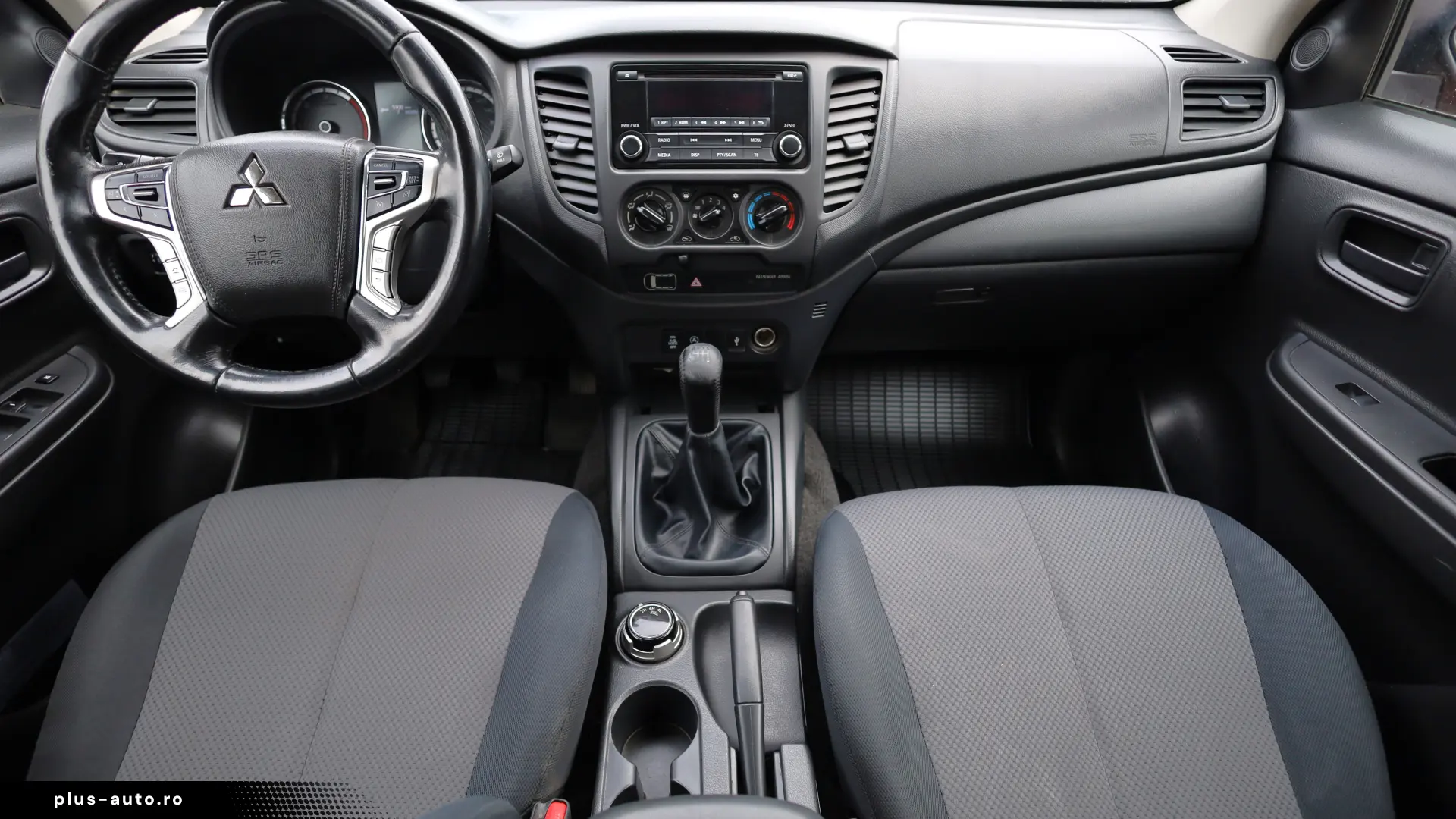 Mitsubishi L200 2.2DI-D 150HP 4x4 Cabina Dubla