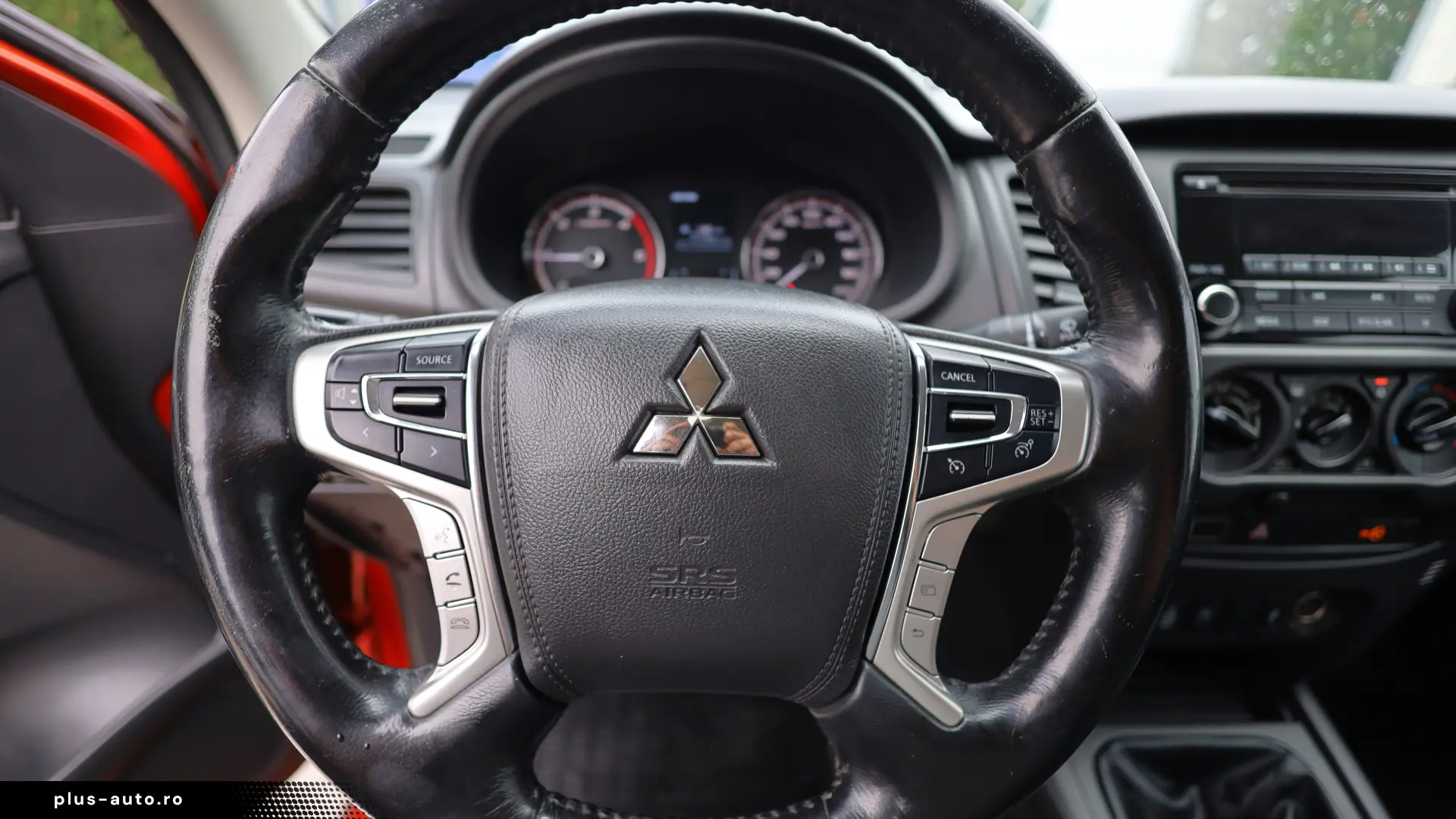 Mitsubishi L200 2.2DI-D 150HP 4x4 Cabina Dubla