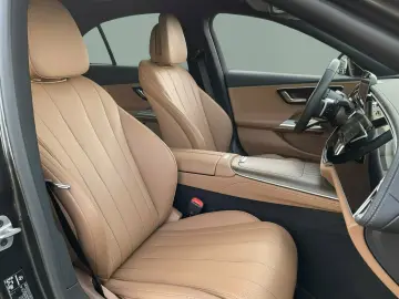 MERCEDES-BENZ E 220 d AMG NIGHT SUPER-SCREEN DISTRO 360  TWA