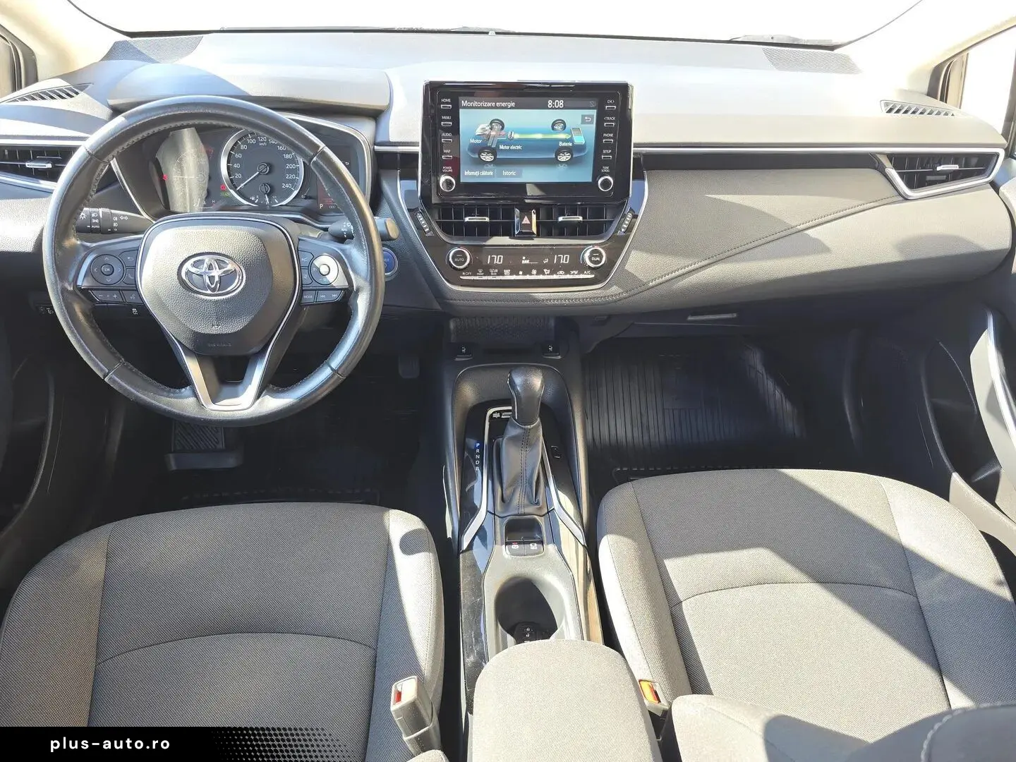 Toyota Corolla Hybrid - Business