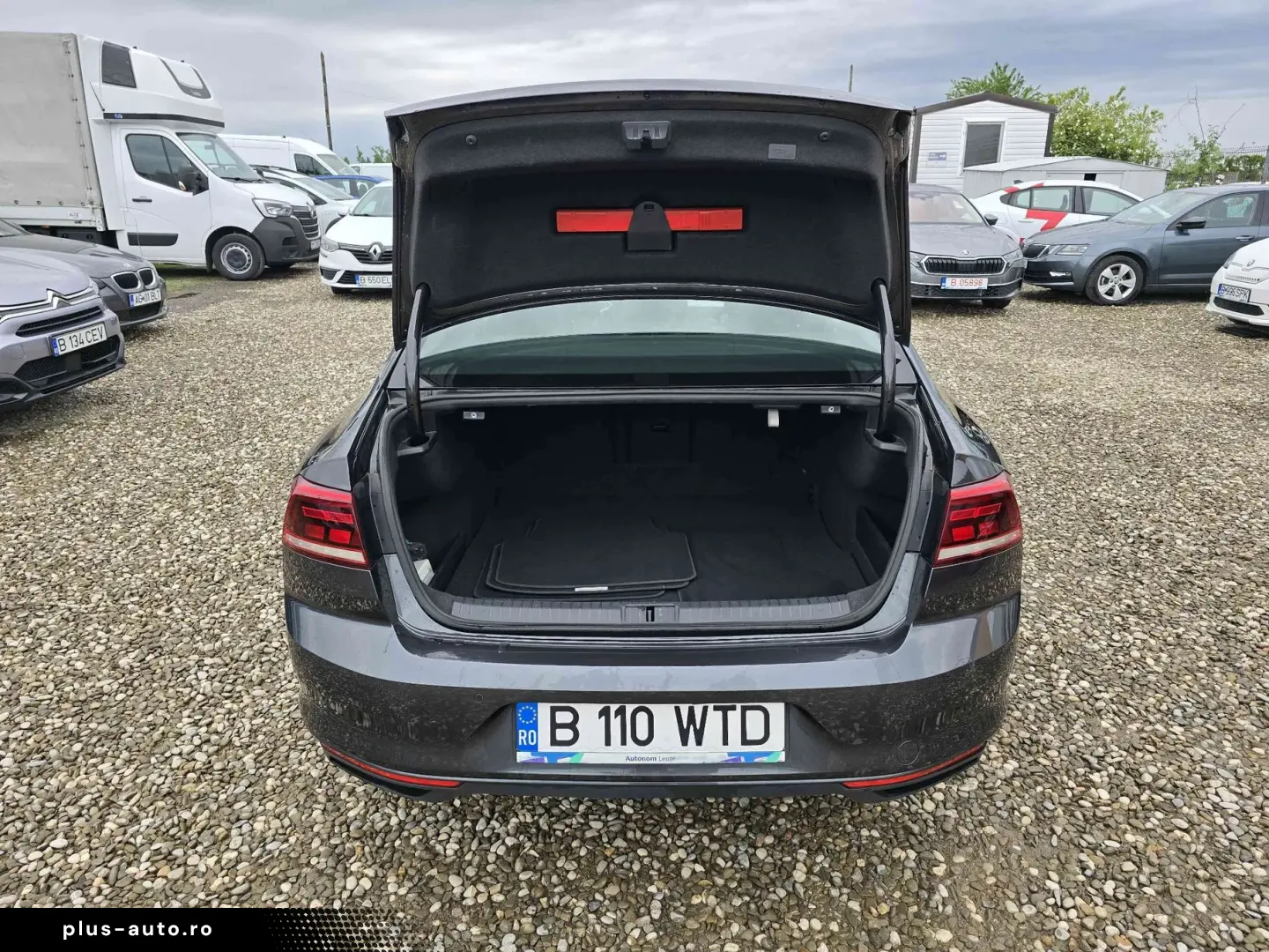 Volkswagen Passat 2021