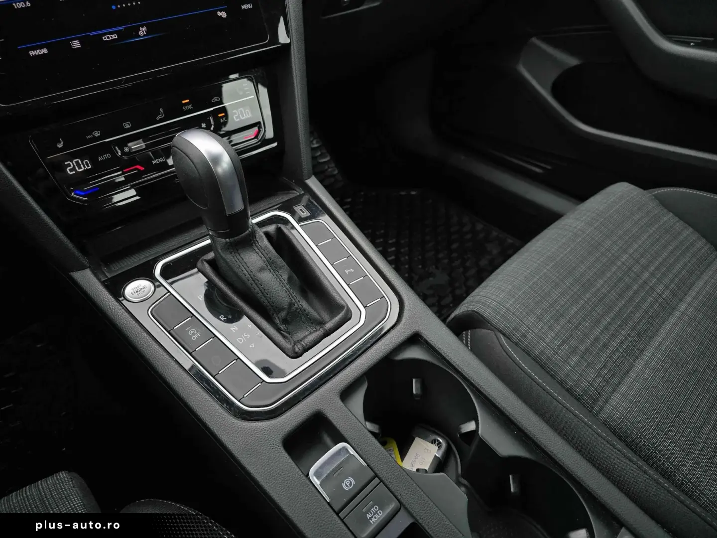 Volkswagen Passat 2021