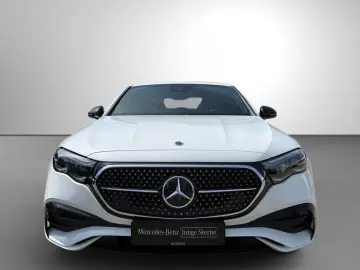 MERCEDES-BENZ E 200 Limousine AMG ADV.  Superscreen …