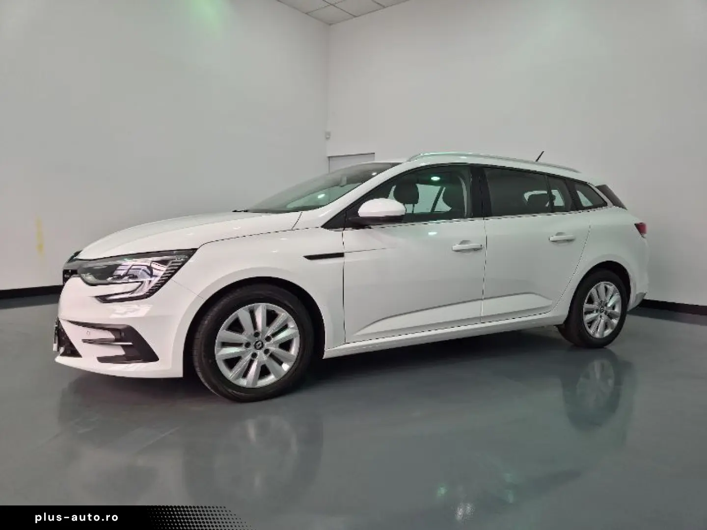 RENAULT Megane 2022 — imagine 3