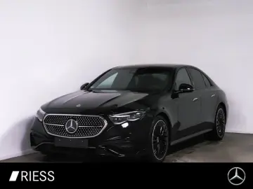 MERCEDES-BENZ E 220 d AMG Sport Night Distr Superscr…