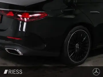 MERCEDES-BENZ E 220 d AMG Sport Night Distr Superscr…