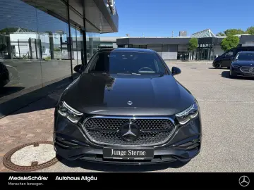 MERCEDES-BENZ E 220 d AMG Premium Night 20  Superscreen Pano