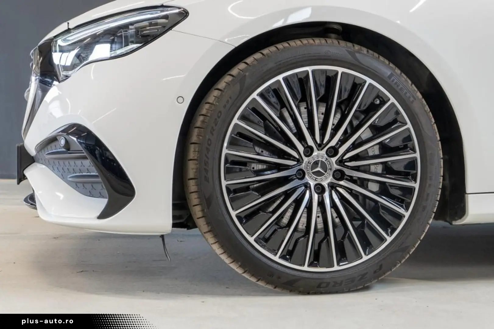 MERCEDES-BENZ E 220 d  AMG Night Pano Digital SUPERS&hellip;