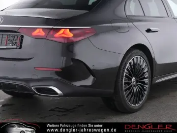 MERCEDES-BENZ E 220 d PANO SUPERSCREEN AMG Line Adv Plus