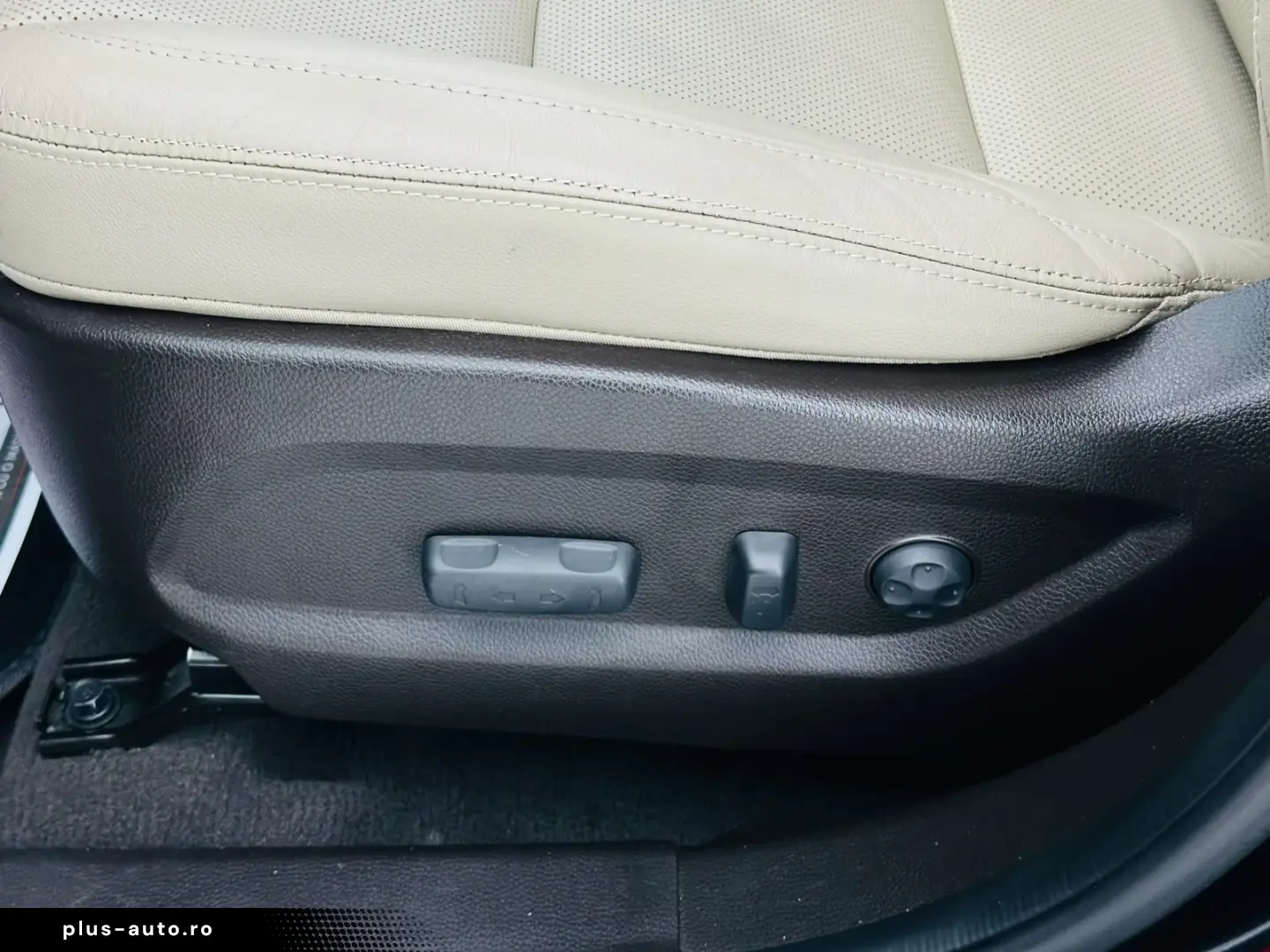 HYUNDAI Santa Fe 2014 — imagine 17
