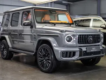 Mercedes-Benz G63 AMG FULL CARLEX RED SPORT SEATS