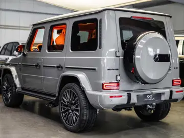 Mercedes-Benz G63 AMG FULL CARLEX RED SPORT SEATS