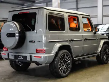 Mercedes-Benz G63 AMG FULL CARLEX RED SPORT SEATS