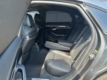 Audi A8 50 TDI quattro tiptronic