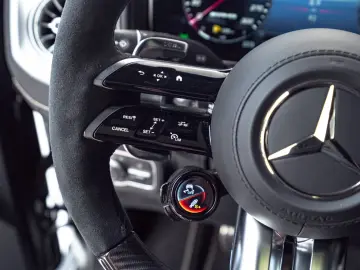 Mercedes-Benz G63 Carbon in out A22 Monoblock OLIVMAGNO TV