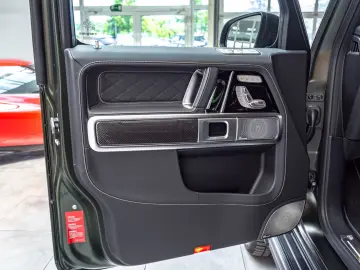 Mercedes-Benz G63 Carbon in out A22 Monoblock OLIVMAGNO TV