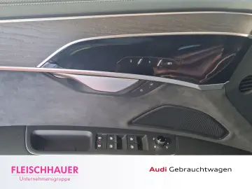 AUDI A8 60 TFSI e quattro Top View ACC B&O Matrix Nav
