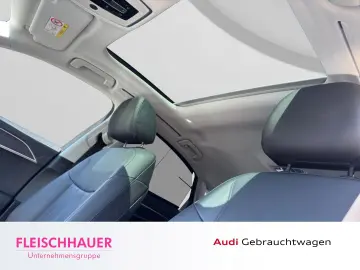AUDI A8 50 TDI quattro MATRIX PANO ACC NAVI RFK LEDER
