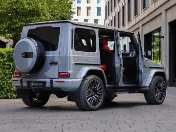 Mercedes-Benz G 63 FACELIFT  TV  NIGHT  SUPERIOR   MY26