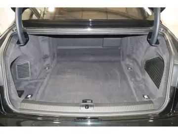 AUDI A8 50 TDI quattro S-Line B&O Heap-Up AreaView